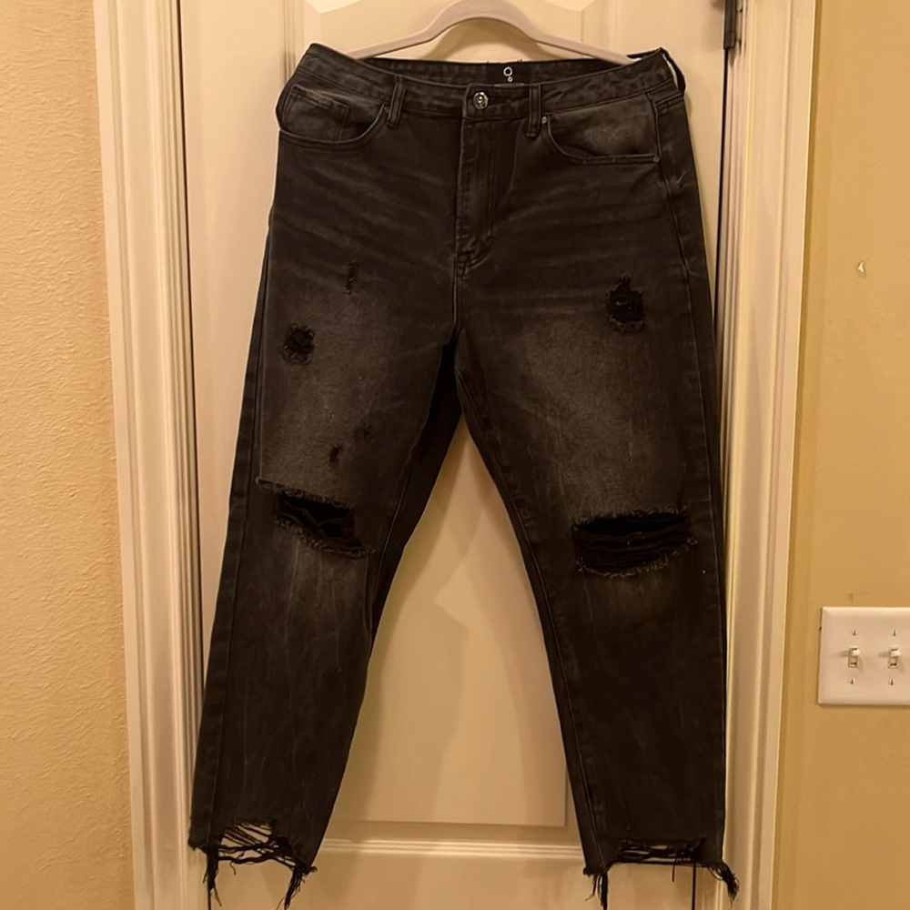 Insane Gene, black distressed,slightly wide-leg jeans